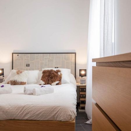 סביליה Spectacular Modern Apartment In The City Center מראה חיצוני תמונה