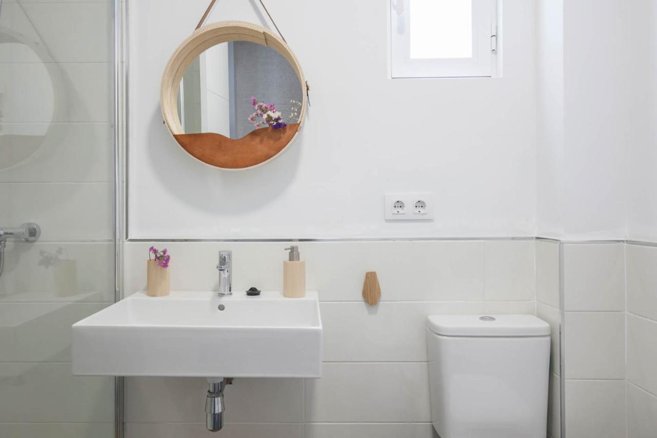 סביליה Spectacular Modern Apartment In The City Center מראה חיצוני תמונה
